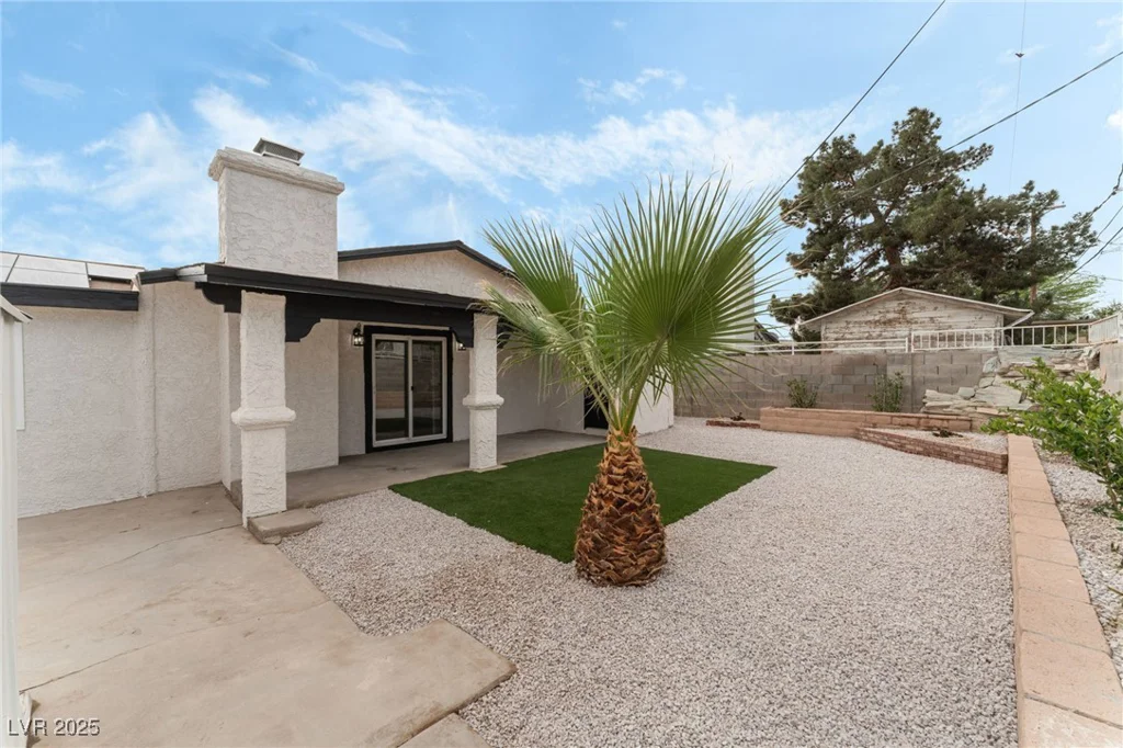 209 Cervantes, Las Vegas, NV 89101