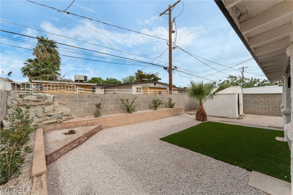 209 Cervantes, Las Vegas, NV 89101