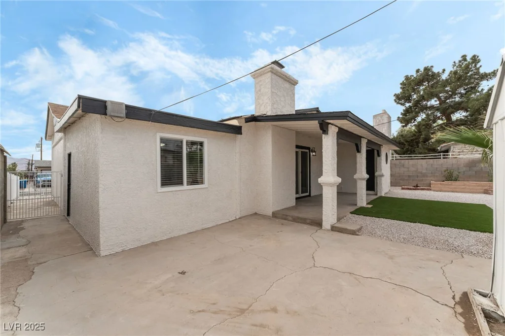 209 Cervantes, Las Vegas, NV 89101