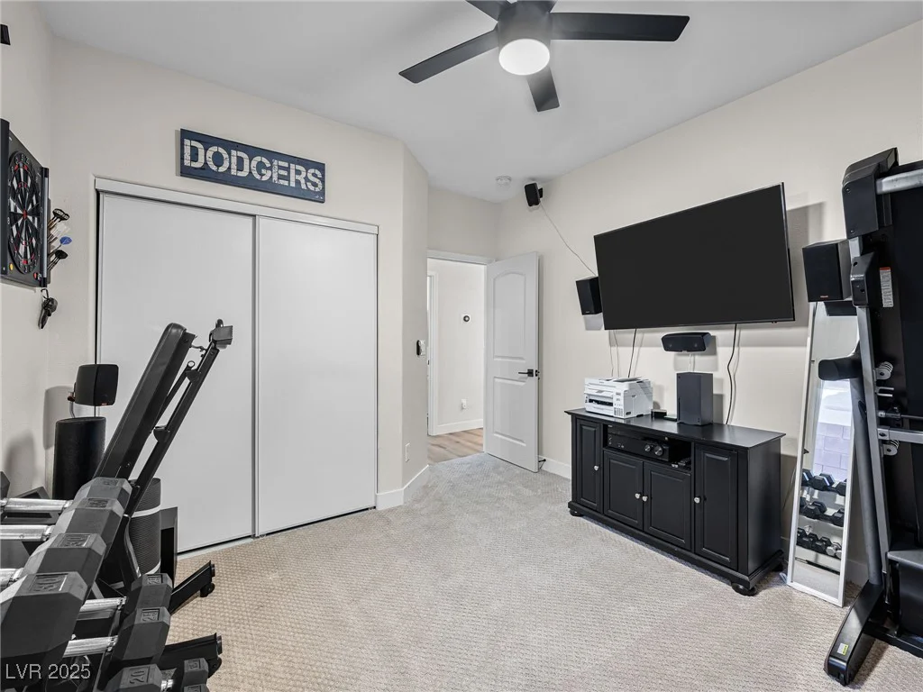 8276 Aurora Peak, Las Vegas, NV 89131