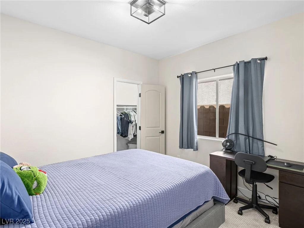 8276 Aurora Peak, Las Vegas, NV 89131