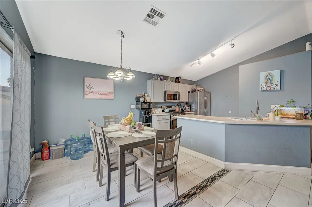 4496 Arlington Park, Las Vegas, NV 89110