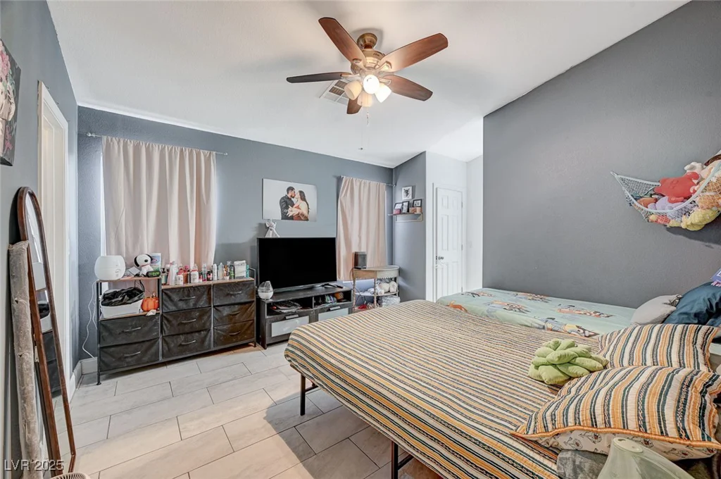 4496 Arlington Park, Las Vegas, NV 89110