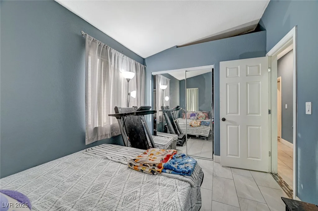4496 Arlington Park, Las Vegas, NV 89110