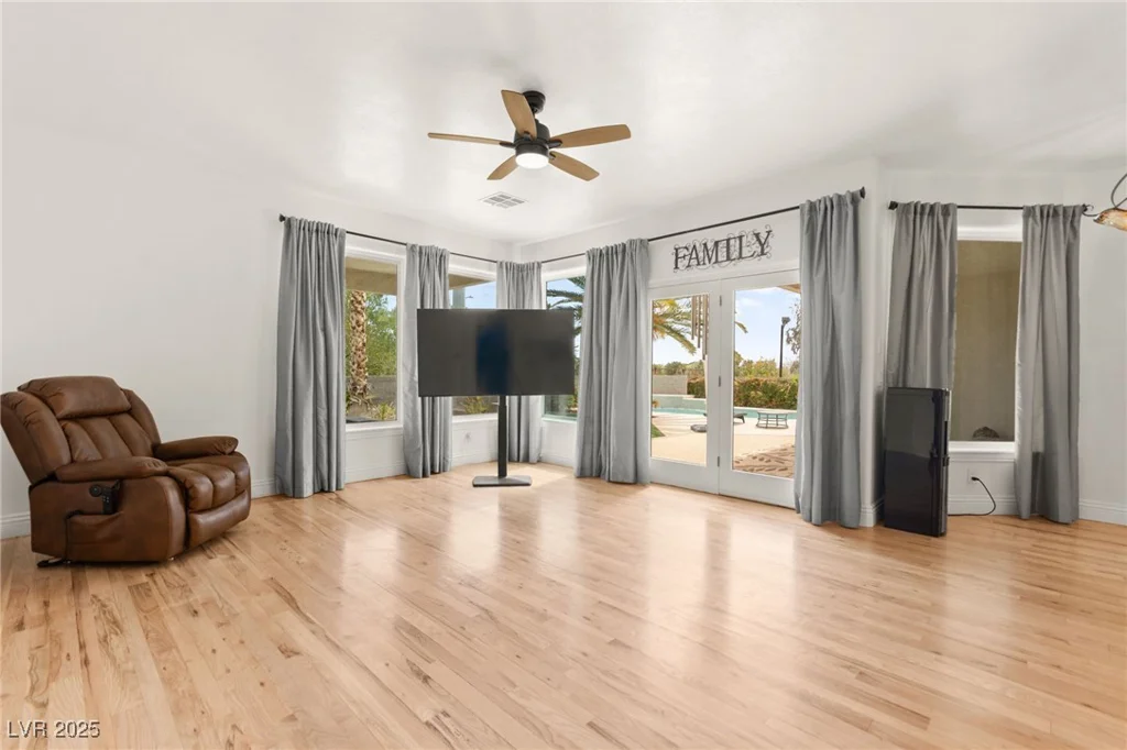 1535 Independence, Boulder City, NV 89005