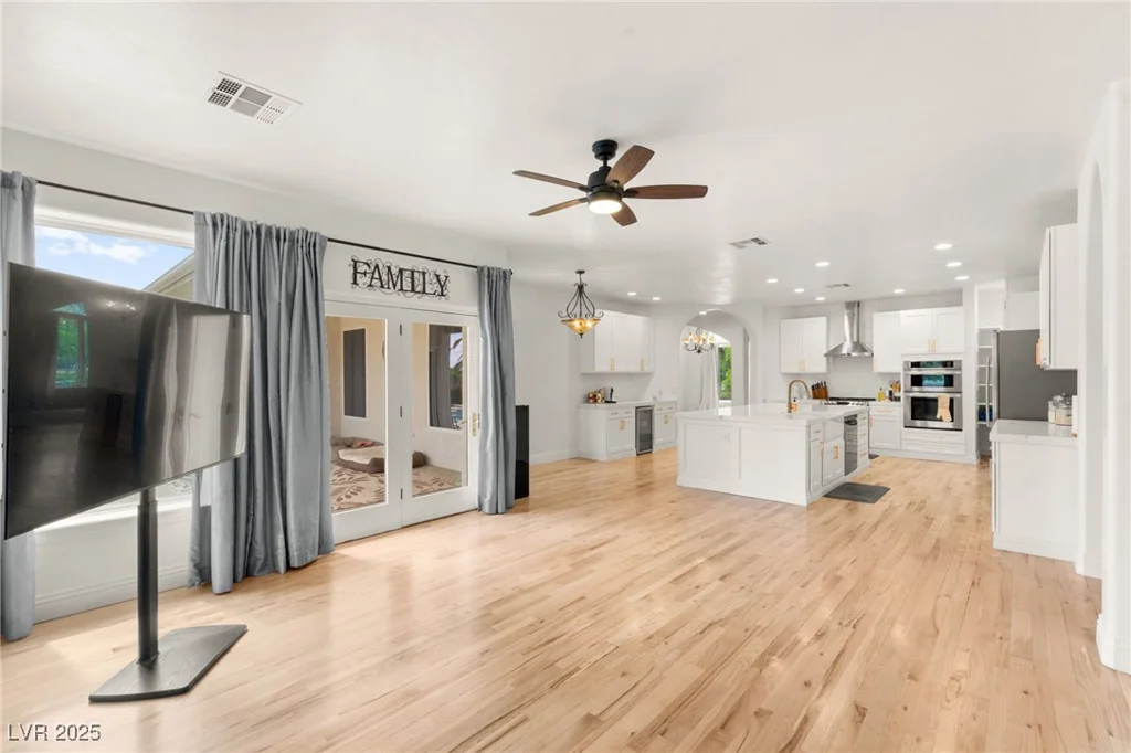 1535 Independence, Boulder City, NV 89005