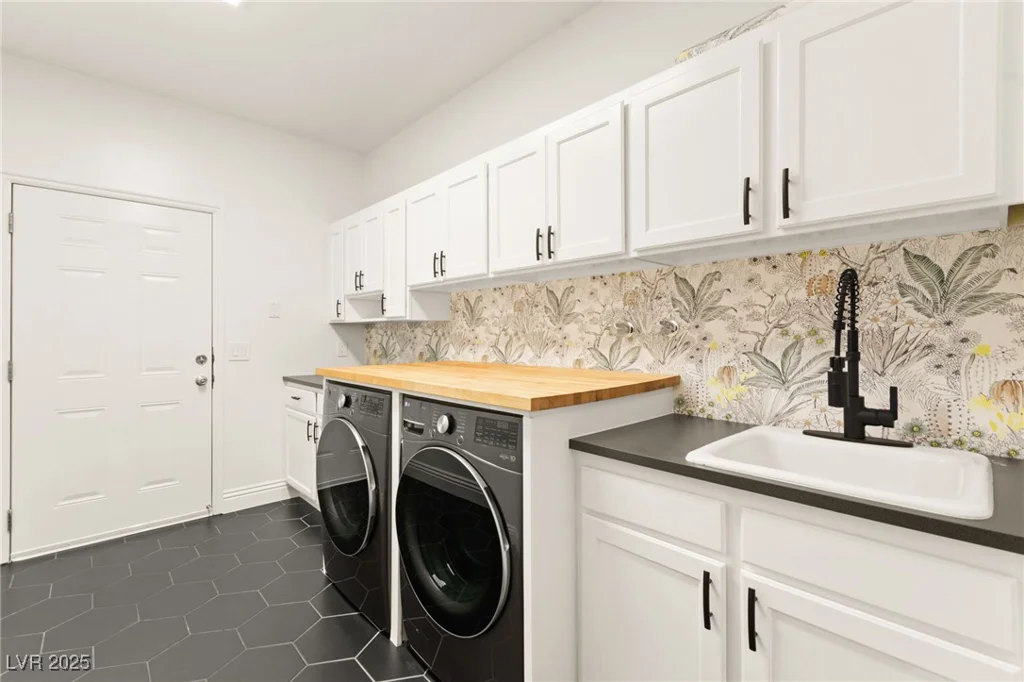 1535 Independence, Boulder City, NV 89005