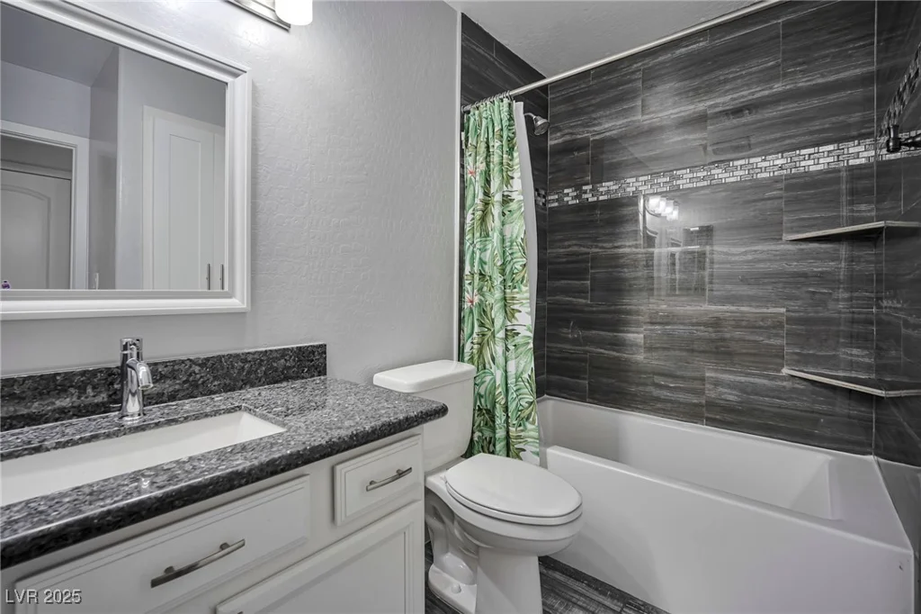 3246 Brentwood, Las Vegas, NV 89121