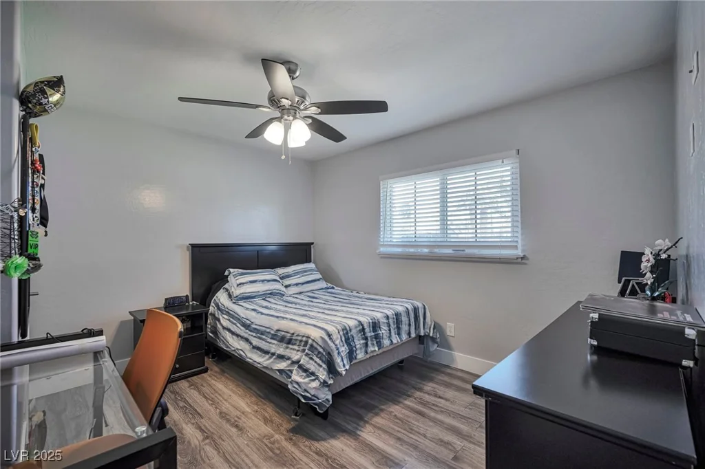 3246 Brentwood, Las Vegas, NV 89121
