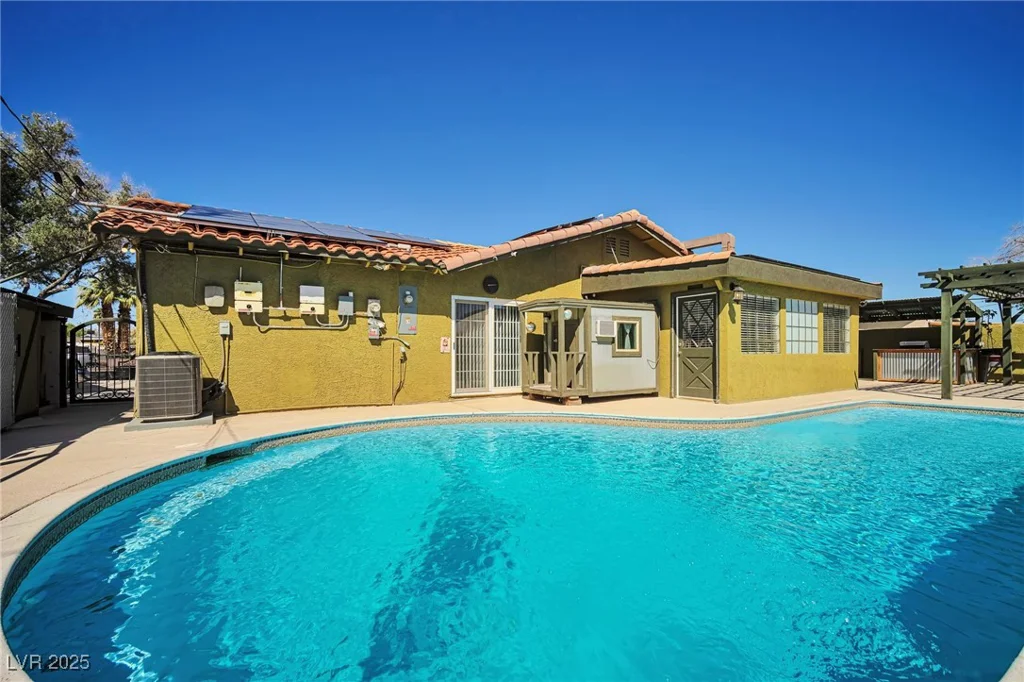 3246 Brentwood, Las Vegas, NV 89121