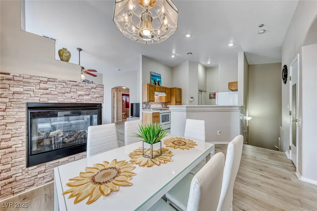 6625 Lavender Lilly, North Las Vegas, NV 89084