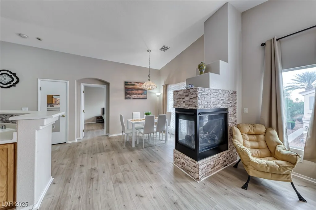 6625 Lavender Lilly, North Las Vegas, NV 89084