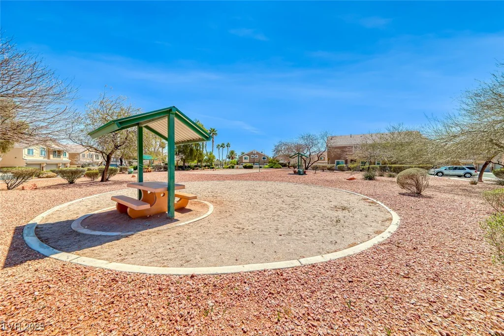 6625 Lavender Lilly, North Las Vegas, NV 89084