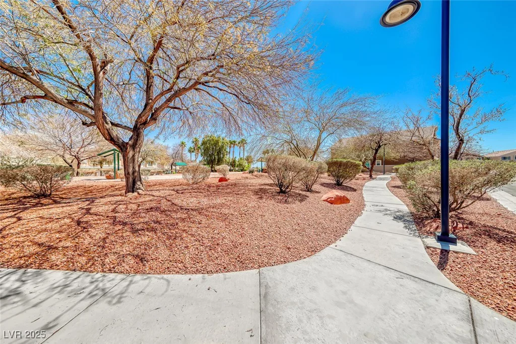 6625 Lavender Lilly, North Las Vegas, NV 89084