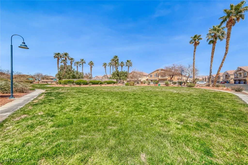 6625 Lavender Lilly, North Las Vegas, NV 89084