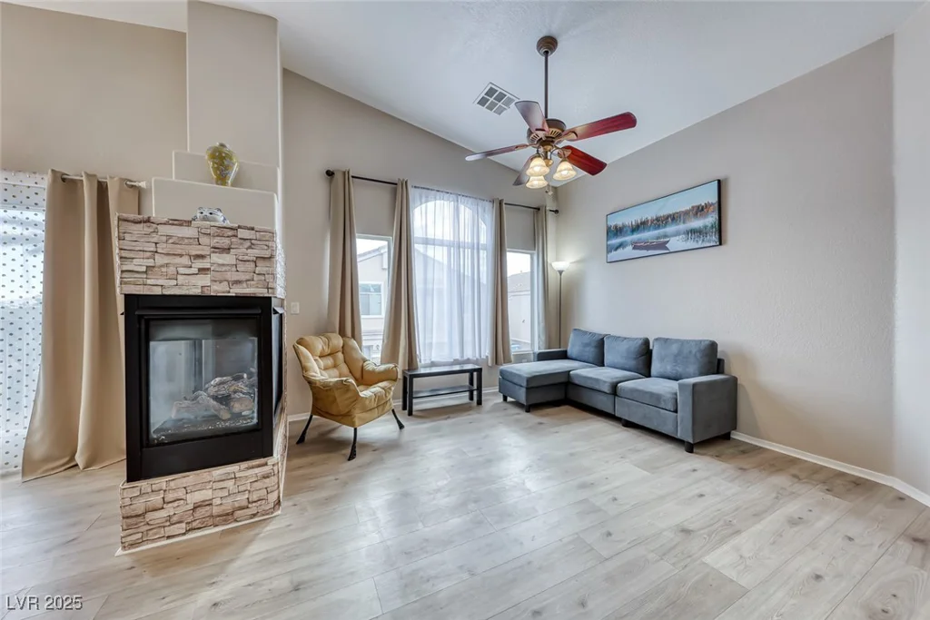 6625 Lavender Lilly, North Las Vegas, NV 89084