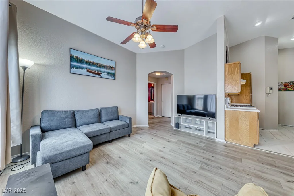 6625 Lavender Lilly, North Las Vegas, NV 89084