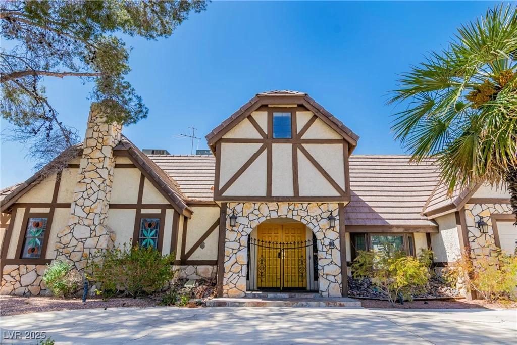4427 Coventry, Las Vegas, NV 89121