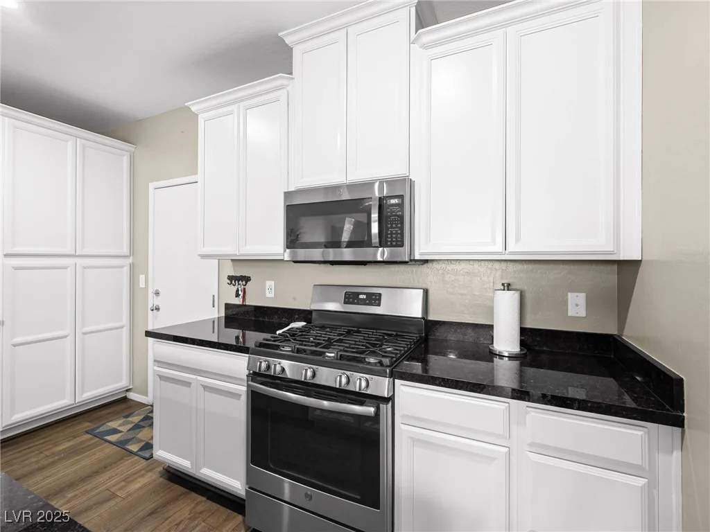8701 Giant Causeway, Las Vegas, NV 89148