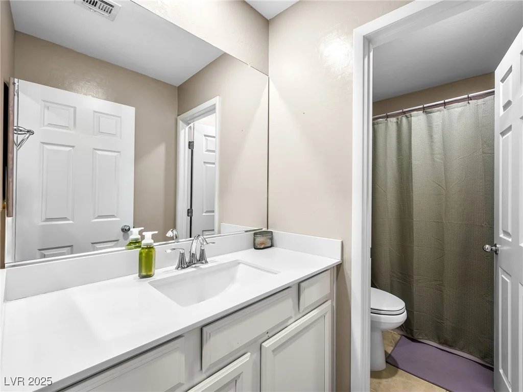 8701 Giant Causeway, Las Vegas, NV 89148