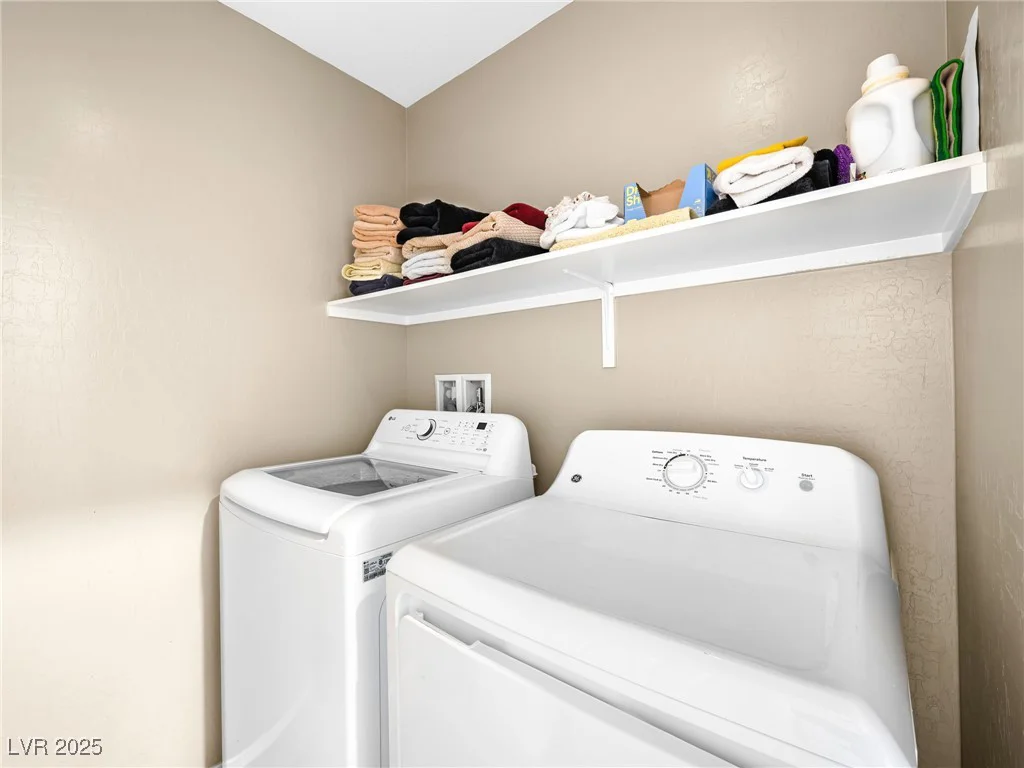 8701 Giant Causeway, Las Vegas, NV 89148