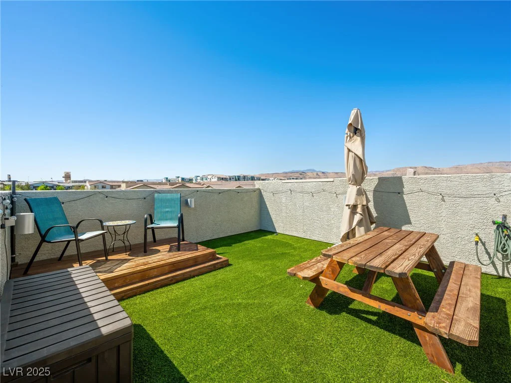 8701 Giant Causeway, Las Vegas, NV 89148