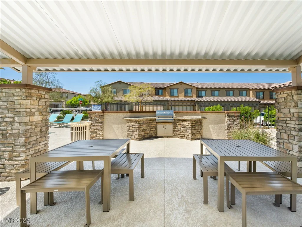 8701 Giant Causeway, Las Vegas, NV 89148