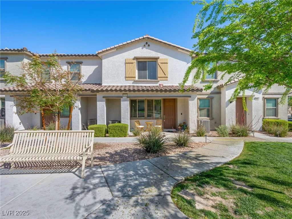 8701 Giant Causeway, Las Vegas, NV 89148