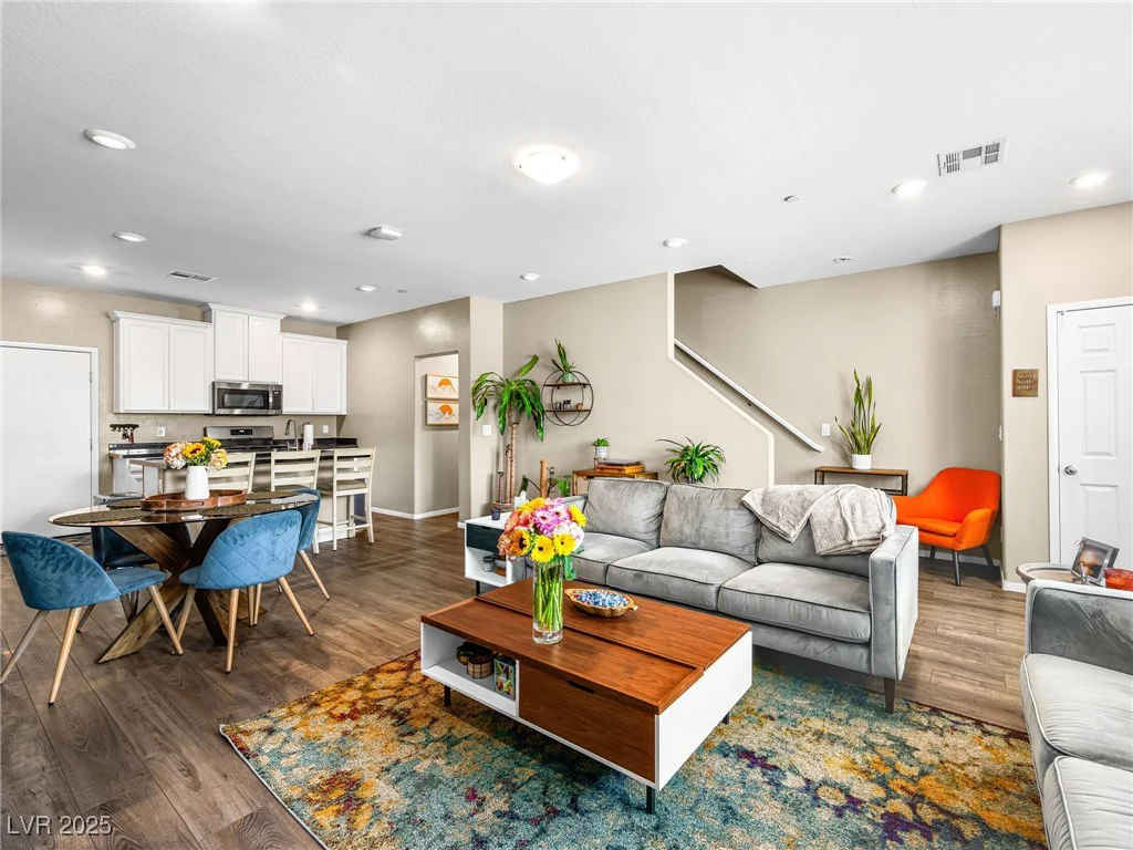 8701 Giant Causeway, Las Vegas, NV 89148