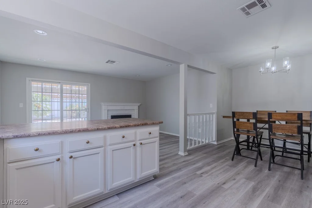 6361 Viking, Las Vegas, NV 89103