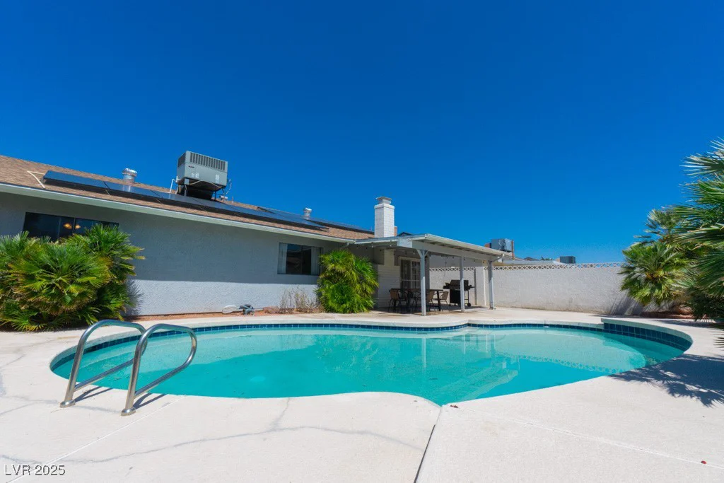 6361 Viking, Las Vegas, NV 89103