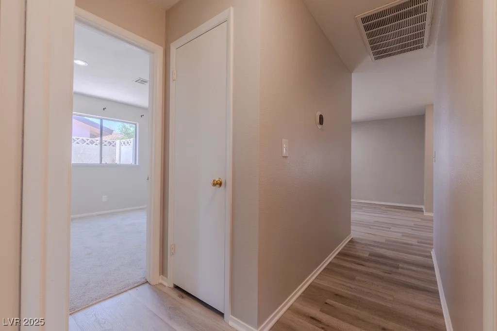 6361 Viking, Las Vegas, NV 89103