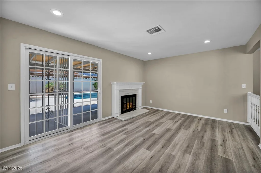 6361 Viking, Las Vegas, NV 89103