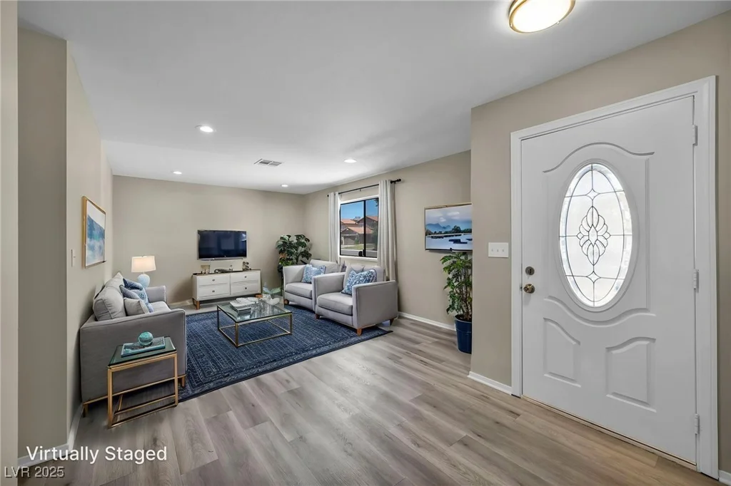 6361 Viking, Las Vegas, NV 89103