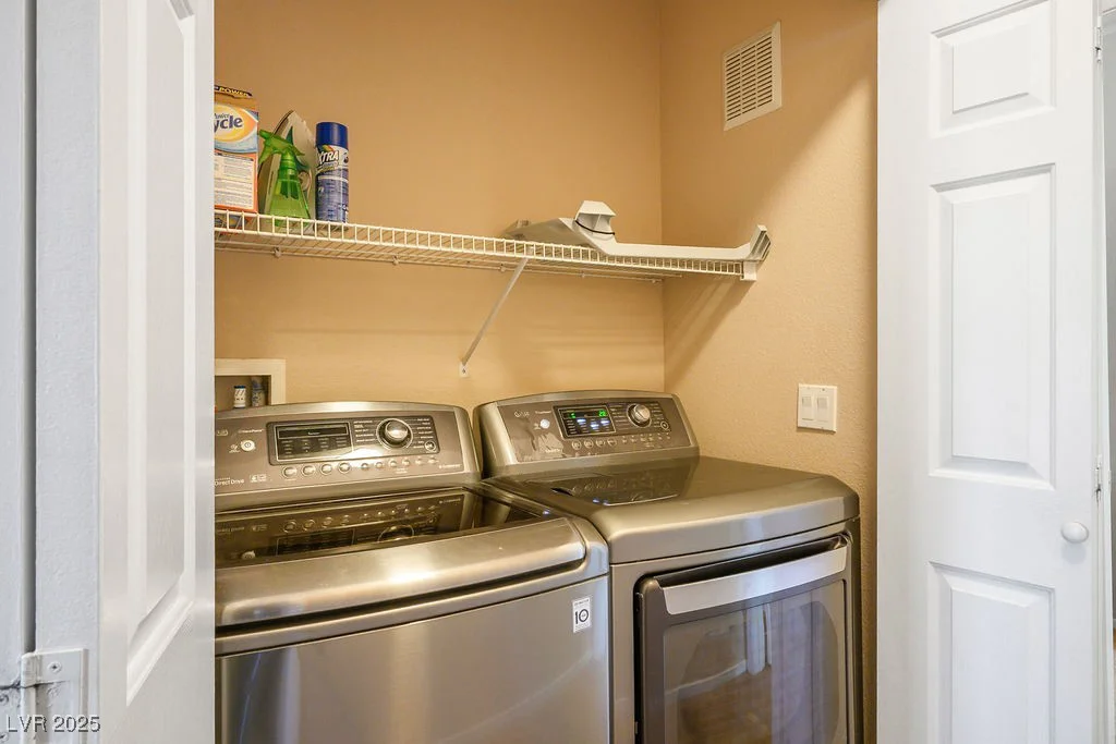9303 Gilcrease, Las Vegas, NV 89149