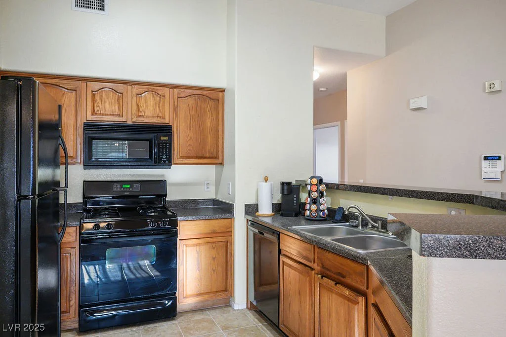 9303 Gilcrease, Las Vegas, NV 89149