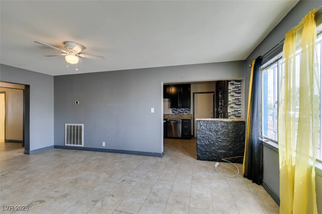 4312 Baxter, Las Vegas, NV 89107