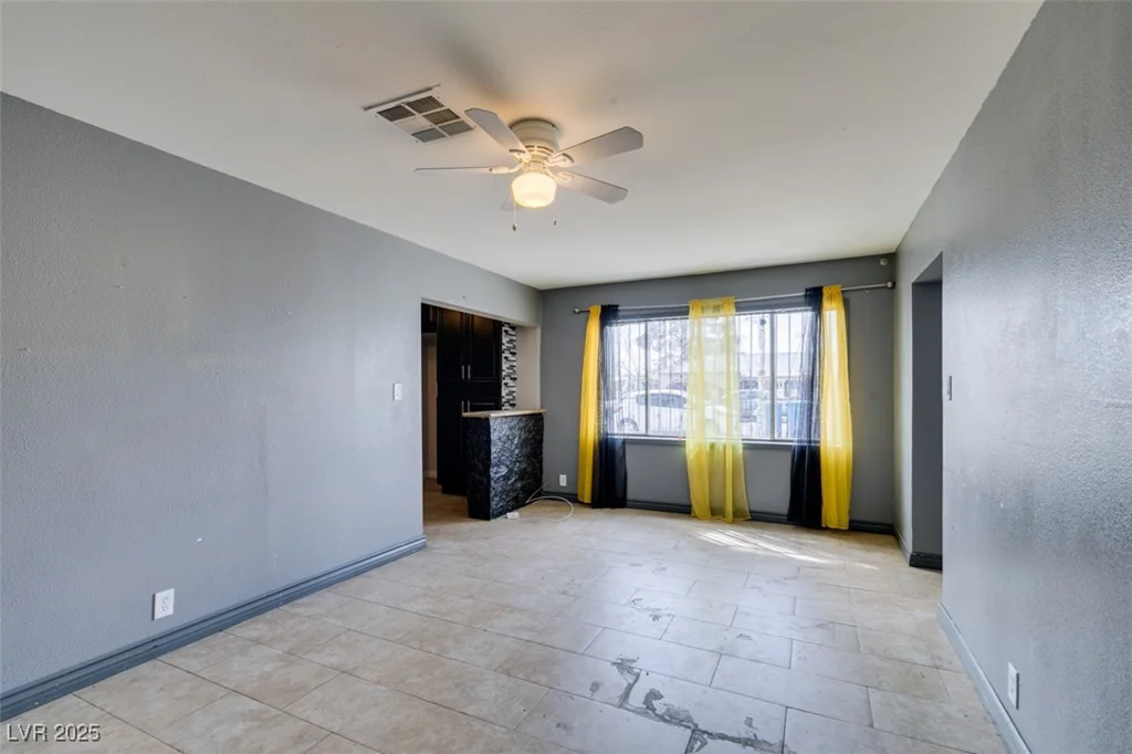 4312 Baxter, Las Vegas, NV 89107