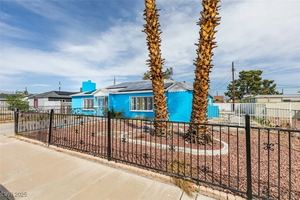 4312 Baxter, Las Vegas, NV 89107