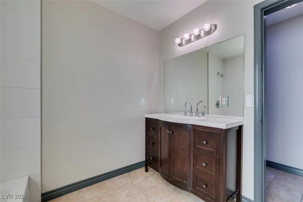 4312 Baxter, Las Vegas, NV 89107