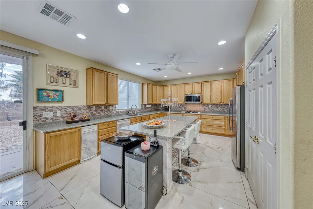 1611 Silent Sunset, North Las Vegas, NV 89084