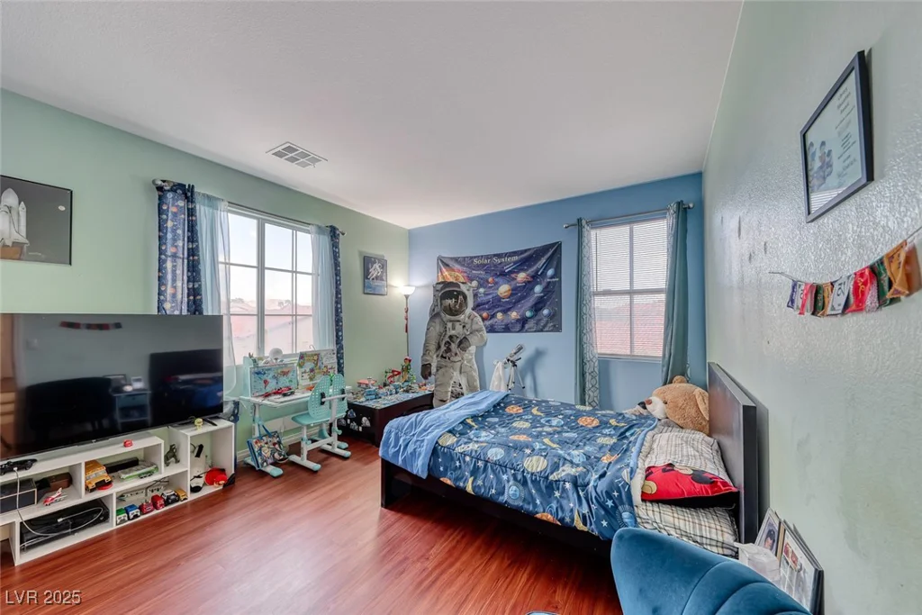 1611 Silent Sunset, North Las Vegas, NV 89084
