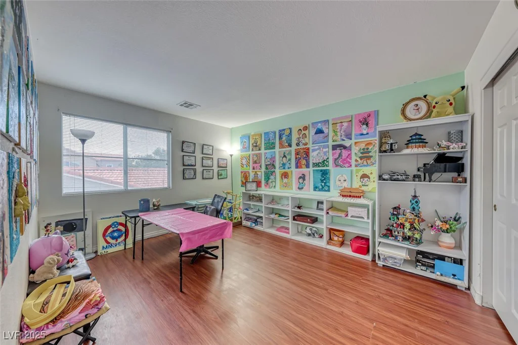 1611 Silent Sunset, North Las Vegas, NV 89084