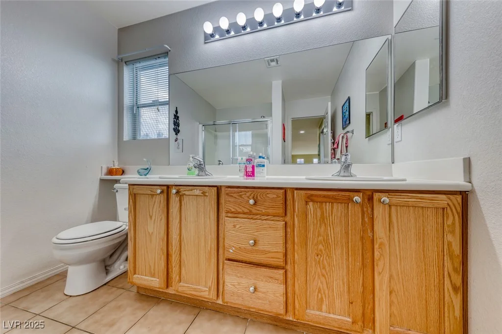 1611 Silent Sunset, North Las Vegas, NV 89084