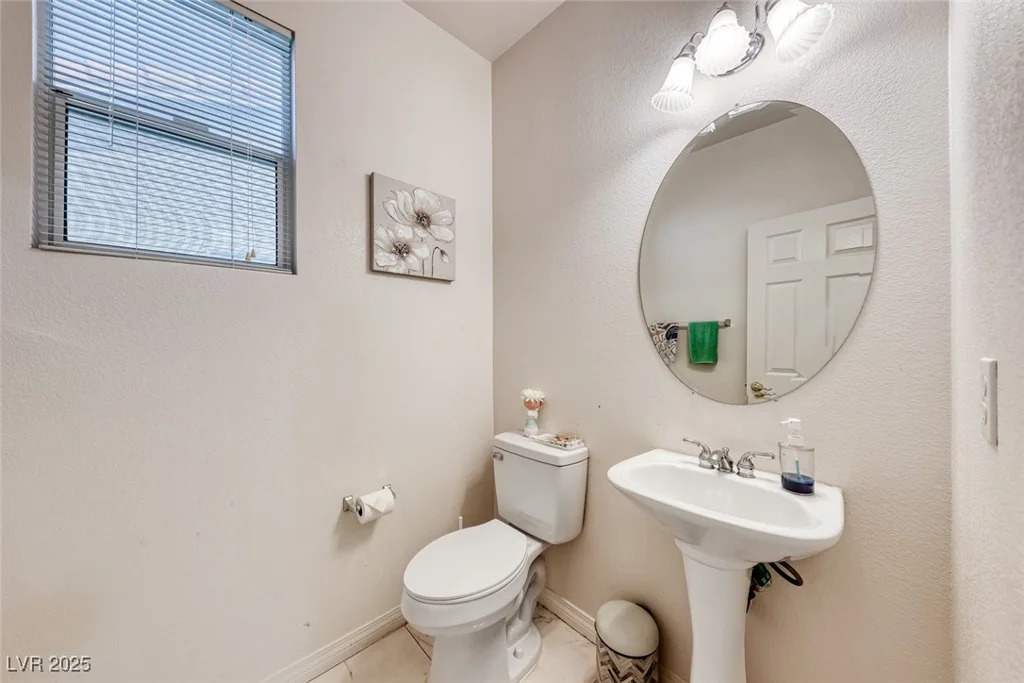1611 Silent Sunset, North Las Vegas, NV 89084