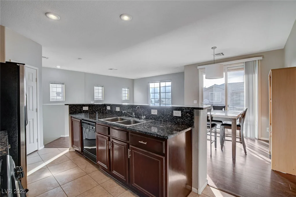 6255 Arby, Las Vegas, NV 89118