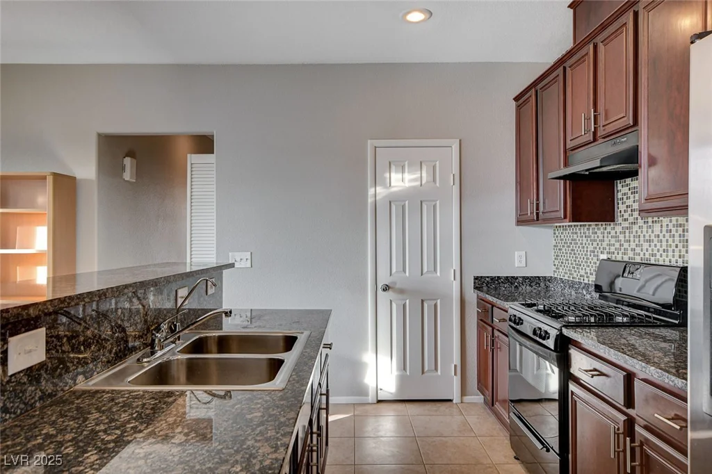 6255 Arby, Las Vegas, NV 89118