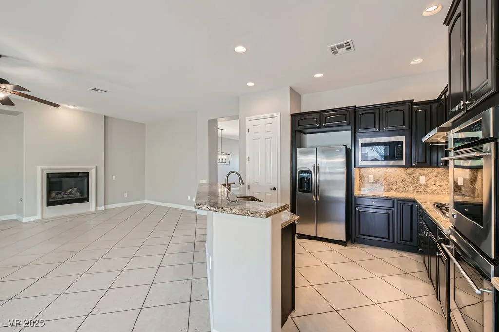 3908 Specula Wing, North Las Vegas, NV 89084