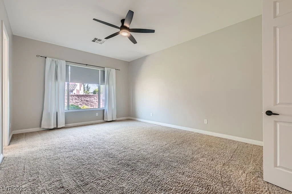 3908 Specula Wing, North Las Vegas, NV 89084