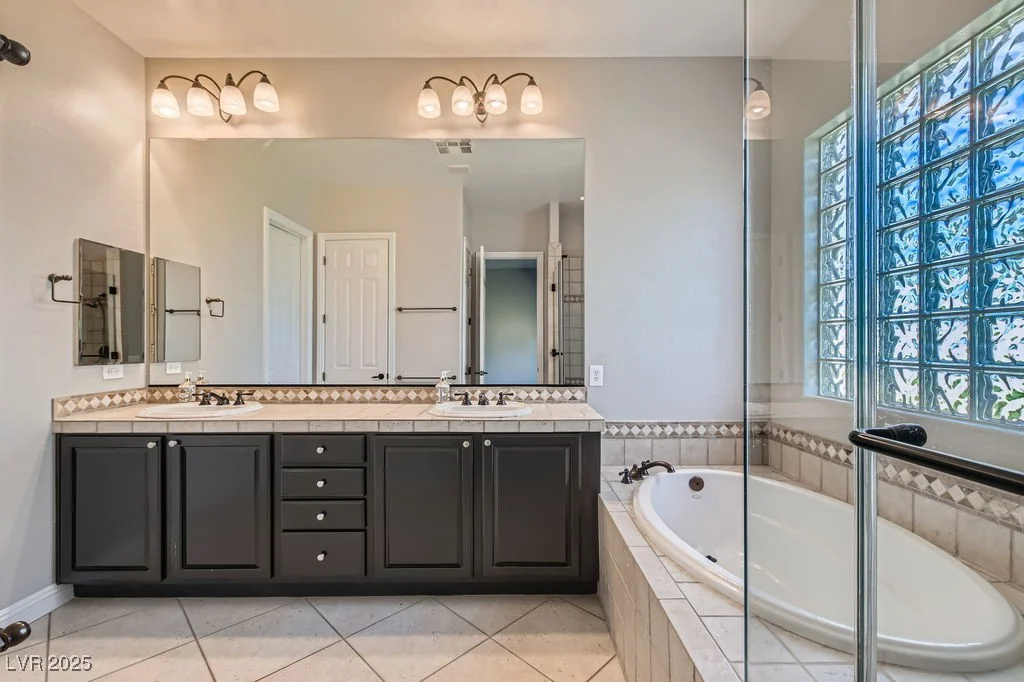 3908 Specula Wing, North Las Vegas, NV 89084